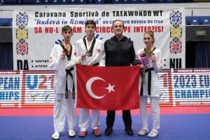 16 yaşında İzmir’e Avrupa’dan bronz madalya getirdi
