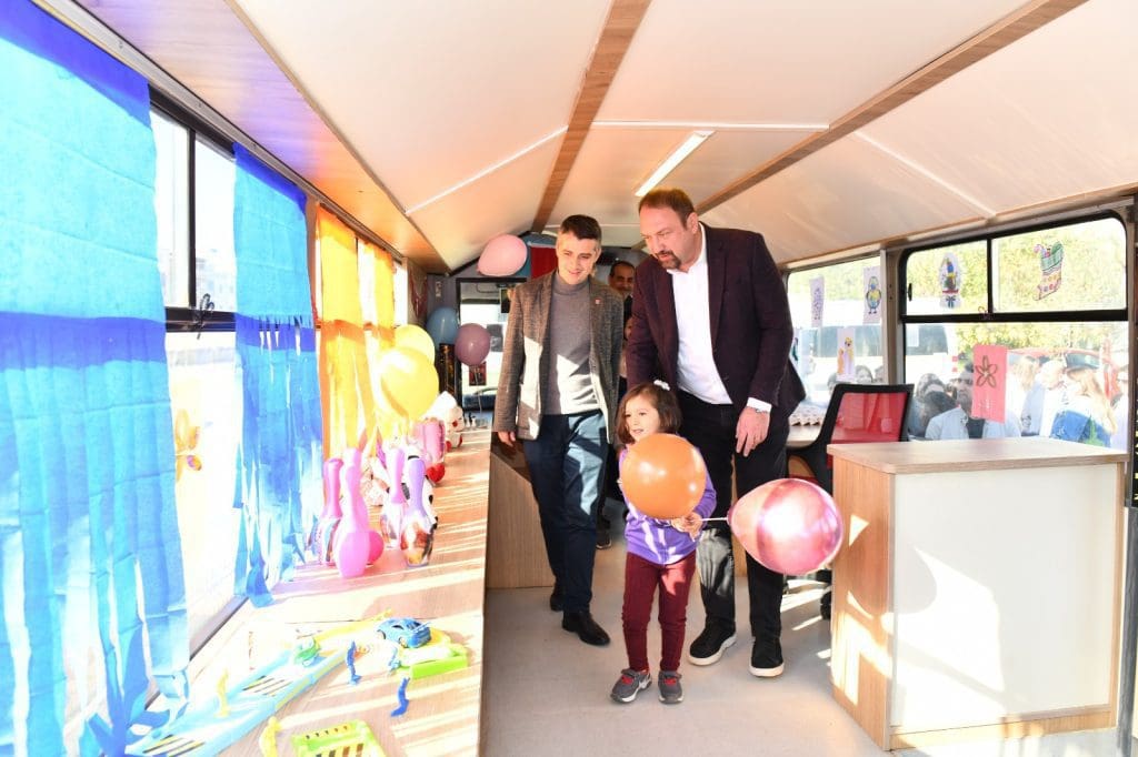 Çiğli Belediyesi’nden Çifte Açılış