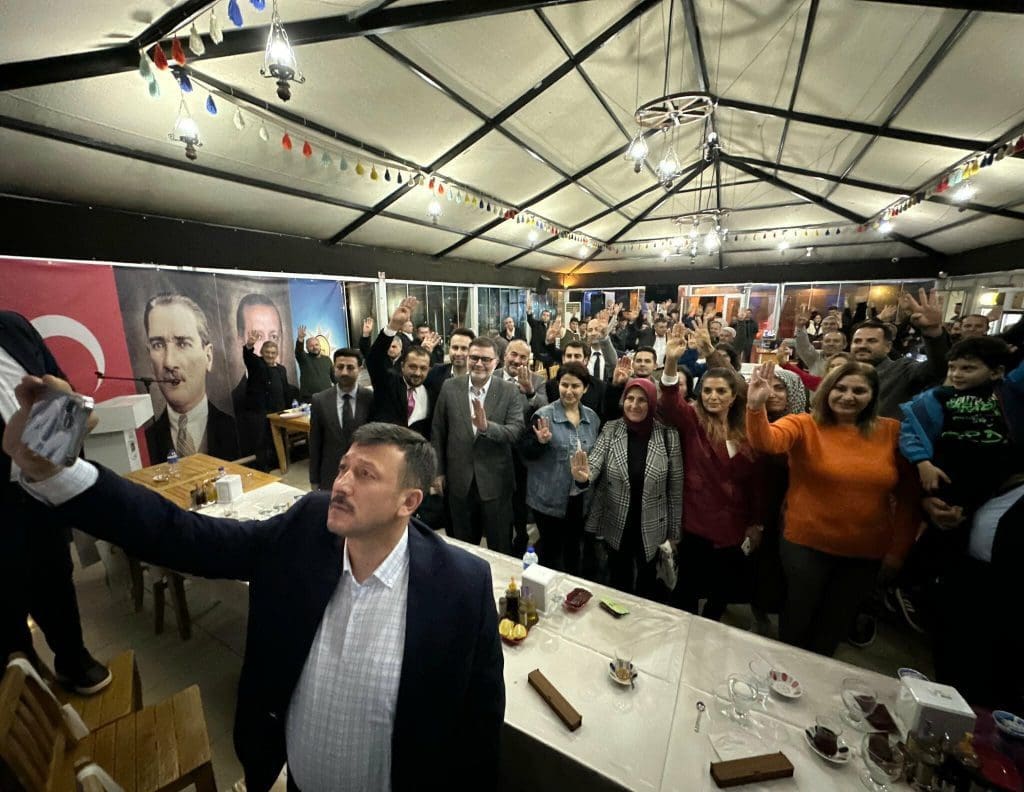 Hedef; Büyükşehir ve 24 ilçede ‘AK hizmet’