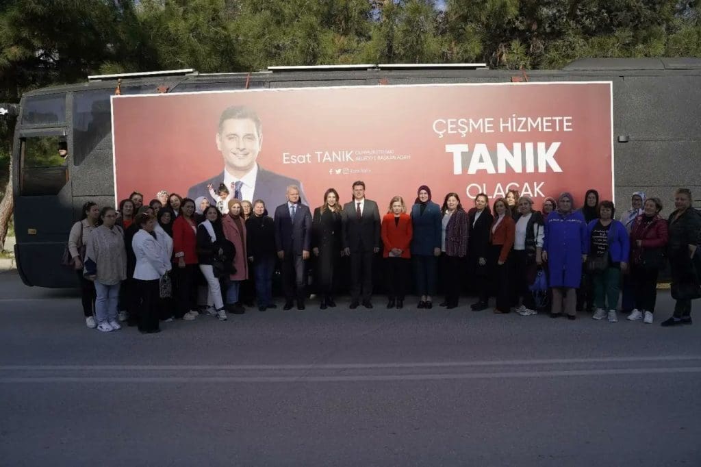 Çeşme Belediye Başkan Adayı Esat Tanık: Bizim bizden başkasına ihtiyacımız yok
