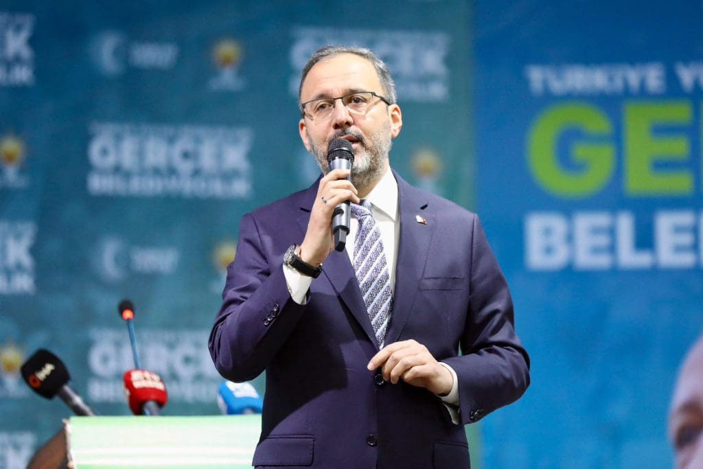AK Parti İzmir Milletvekili Kasapoğlu partisinin aday tanıtım törenlerine katıldı