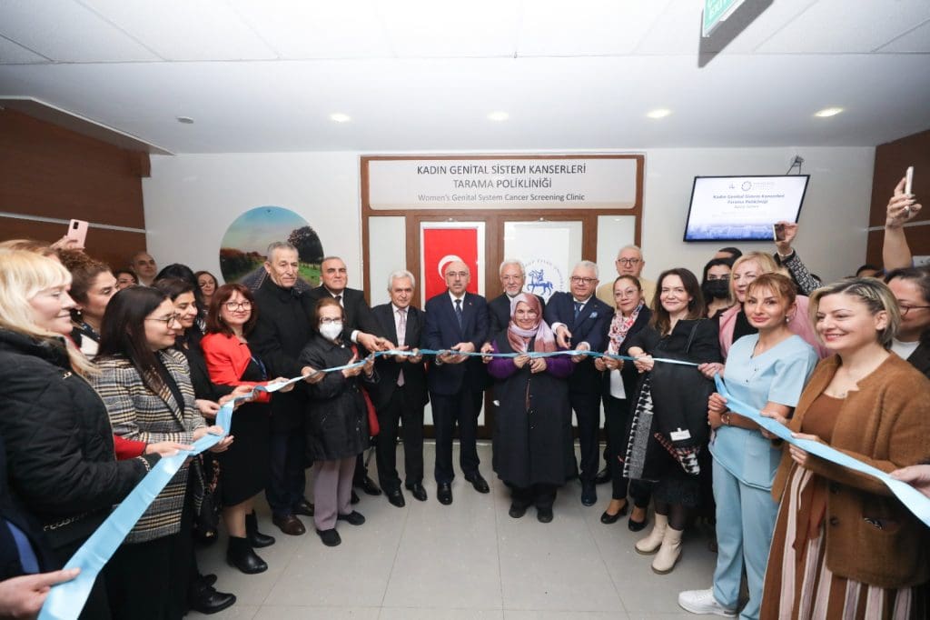 DEÜ’den kadınlar gününe özel sağlık yatırımı