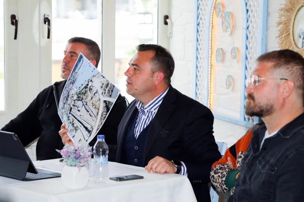 Ahmet Aydın duyurdu: Sığacık’a Millet Bahçesi