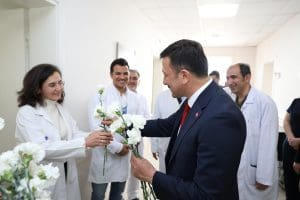 İzmir’de 14 Mart  Tıp Bayramı kutlamaları