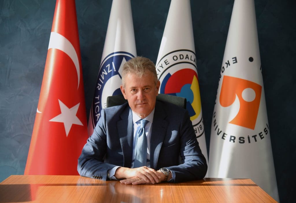 Özgener’den 8 Mart mesajı; “Bir gün değil her gün kıymet verelim”