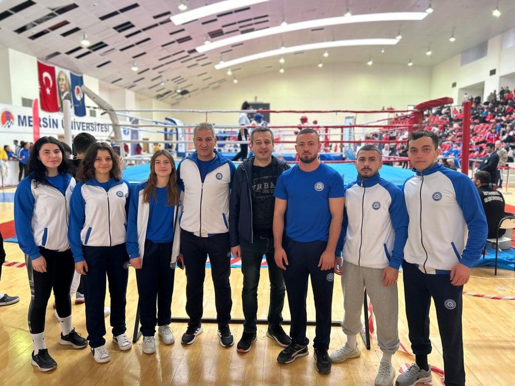 Egeli Sporcular Mersin’den şampiyonlukla döndü