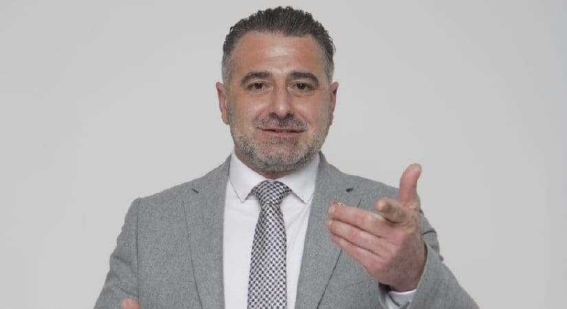 Menderes Belediye Başkan Adayı Sinan Akdeniz;  Tek bir oy bile değerli