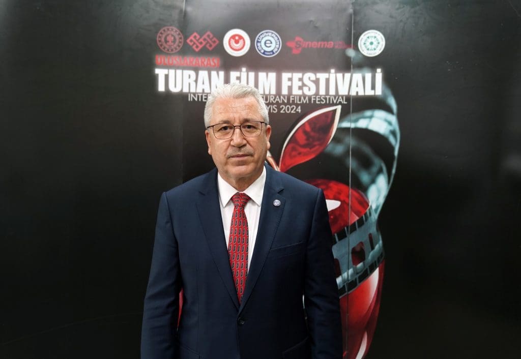 Sinema Dünyasının Gözü İzmir’de: Turan Film Festivali Başlıyor!
