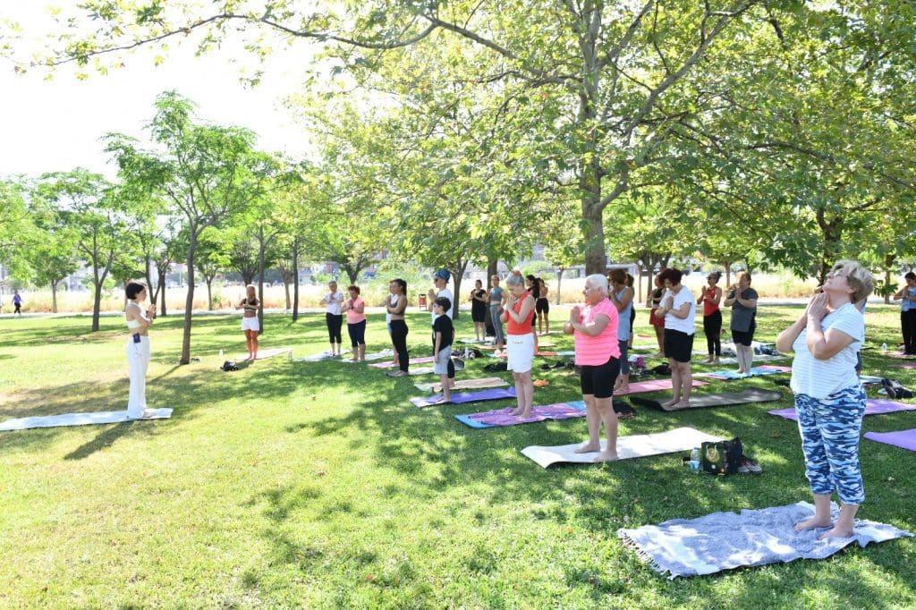 Çiğli’de Açık Hava Yoga Buluşmaları Devam Ediyor