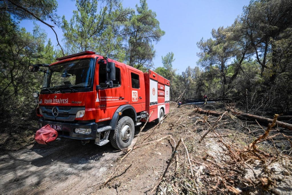 İzmir İtfaiyesi orman nöbetinde
