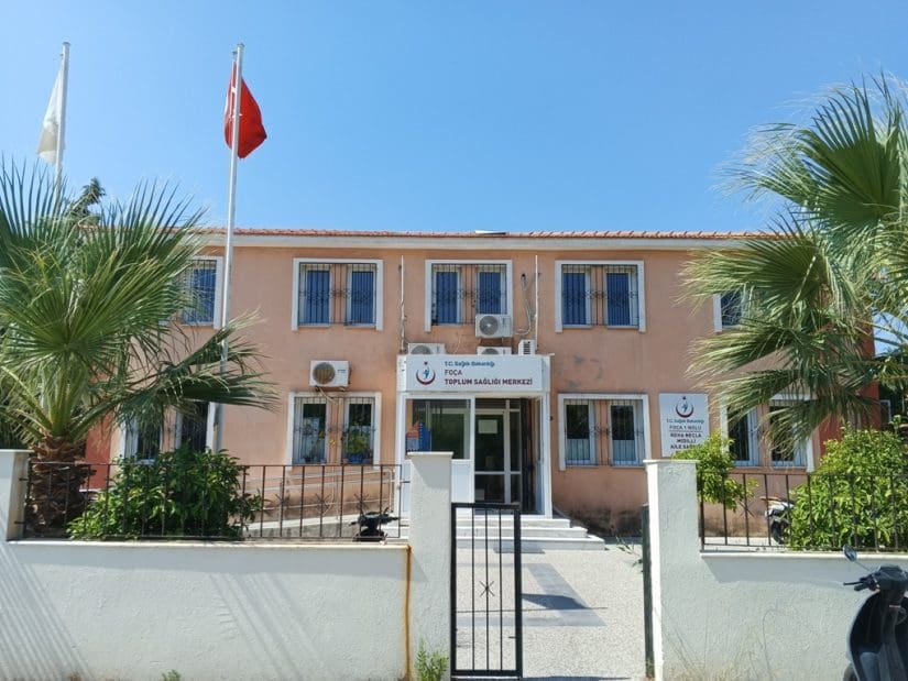 Eski Foça’da sağlık hizmetleri aksıyor