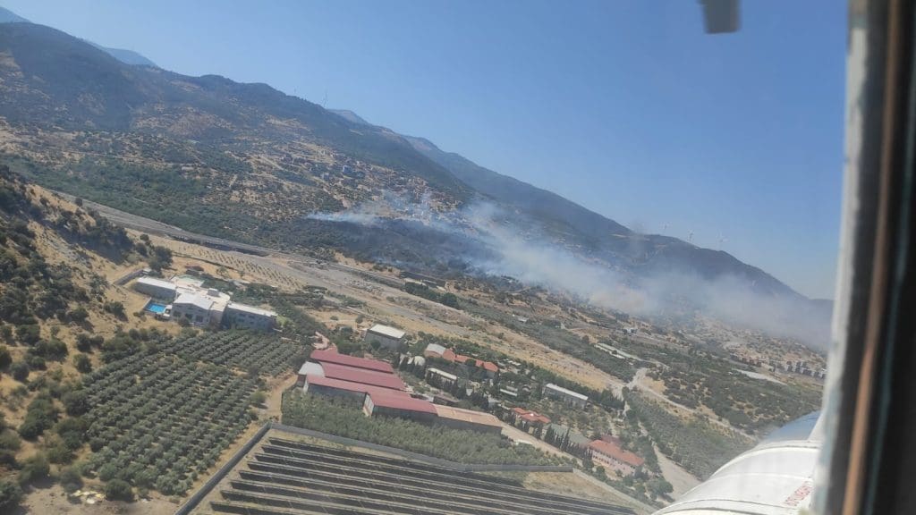 Menemen’deki yangın kontrol altına alındı