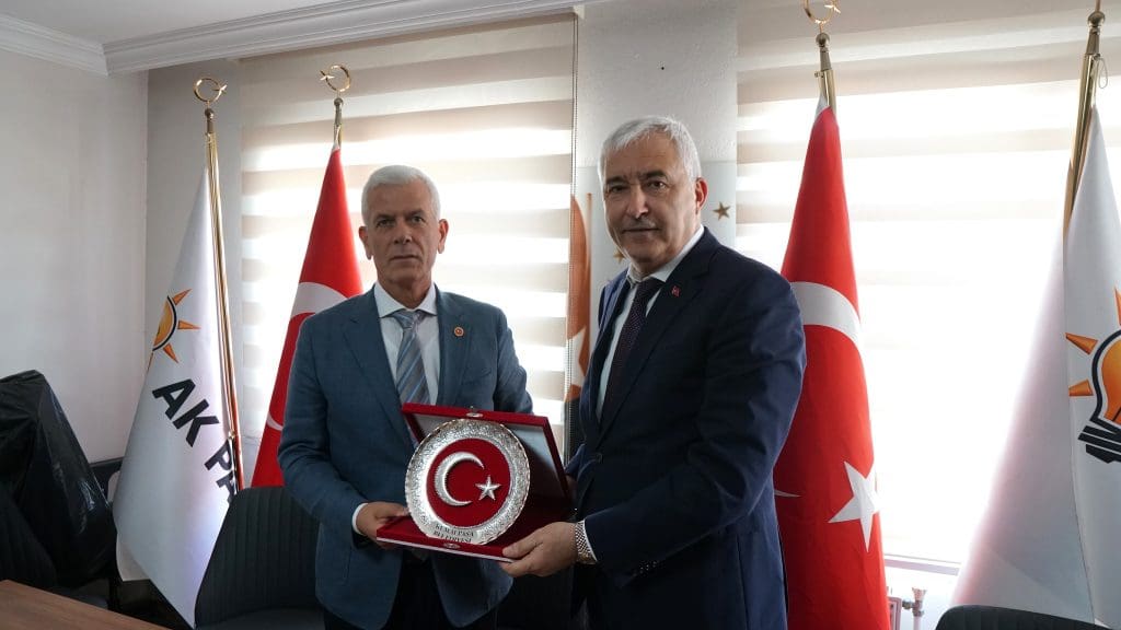 Türkmen’den AK Parti ve İYİ Parti’ye ziyaret