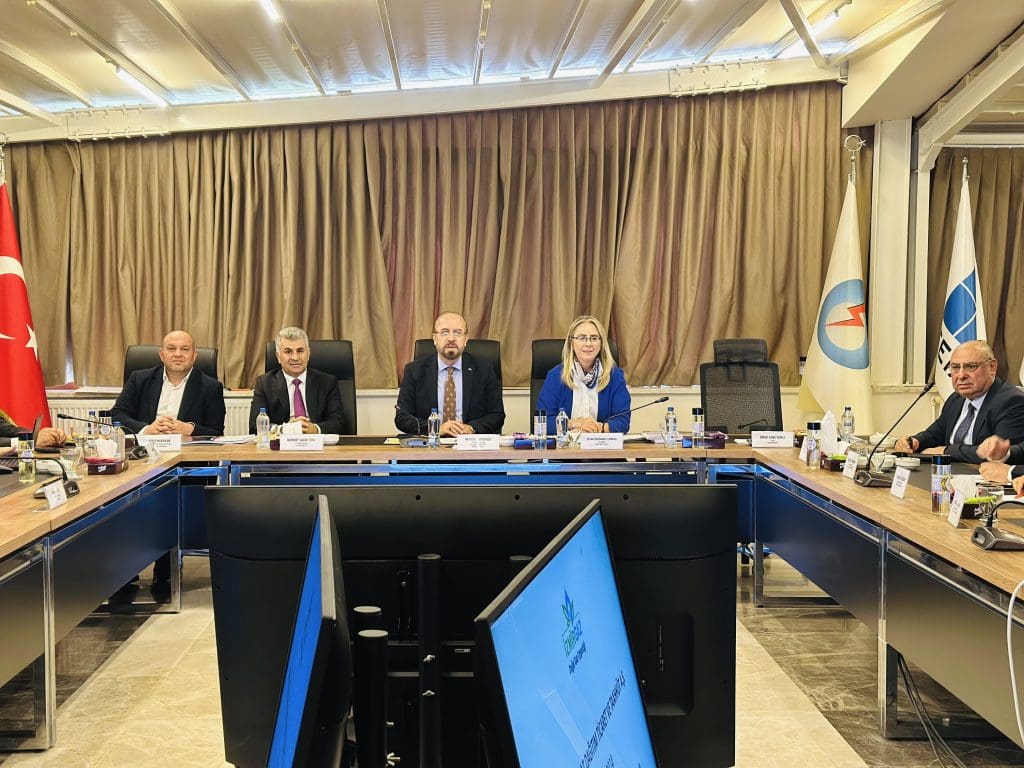 Çankırı, GEDİZ ve İzmir Gaz yetkilileri görüştü: İzmir’in yanındayız