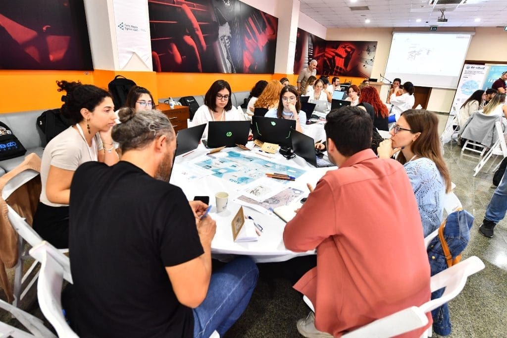 Yapay zekâ ile Alsancak’ı tasarladılar