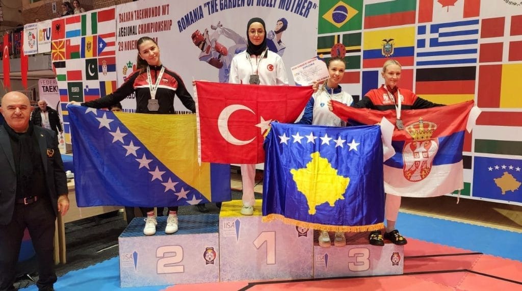 DEÜ’lü tekvandocu balkan şampiyonu oldu
