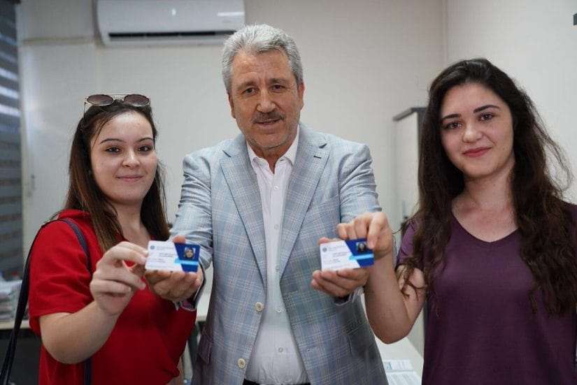 EÜ’de ‘Mezun Kart’ uygulaması yoğun ilgi gördü