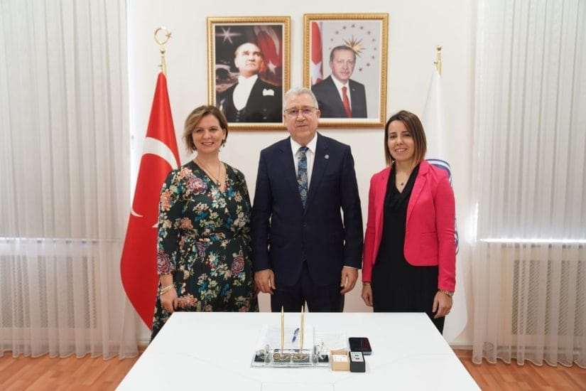 Ege Üniversitesi’nden Hemodiyaliz Hastalarına Yapay Zeka Destekli Mobil Uygulama