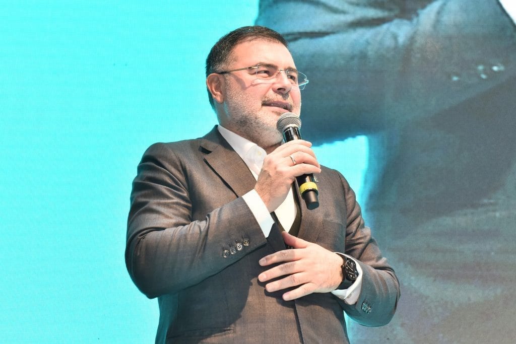 Saygılı: 30 yıldır çözüm üretemeyen partisinin utancıyla sussun