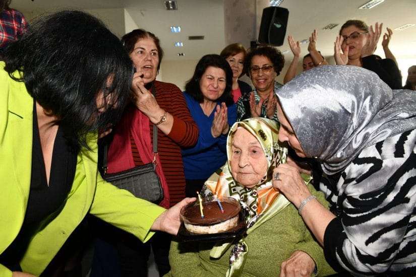 Hüsniye Teyze’nin 103. Yaşı Kutlandı