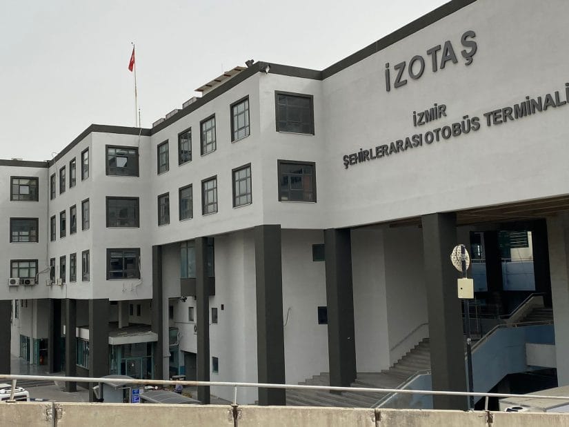 İzmir Otogarı’nda Yenilenme Çalışmaları Devam Ediyor