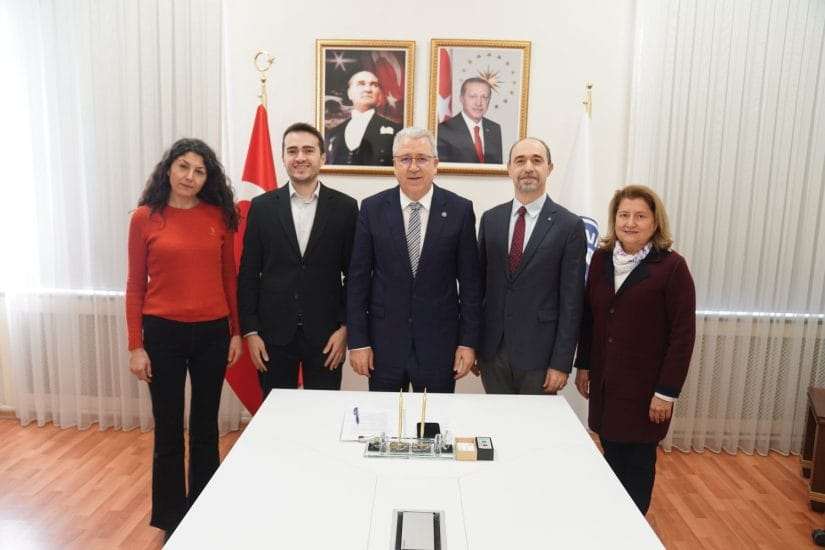 Karadut ve adaçayının, bakterilerin tedavisine etkisi araştırılacak