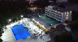 Esnafın otelinde düğün salonu kirası 100 bin TL