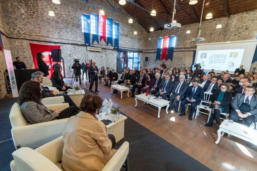 Tugay: İzmir’in karbon nötr hedefine ulaşacağına inanıyorum