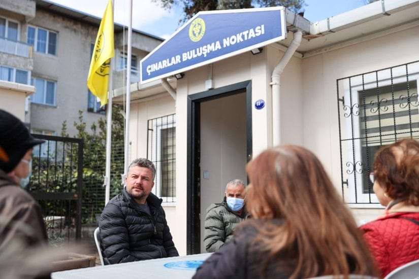 Buca Belediyesi Çınarlar Buluşma Noktası’nı hizmete açtı