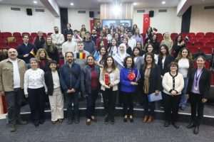 Erasmus öğrencileri DEÜ’de