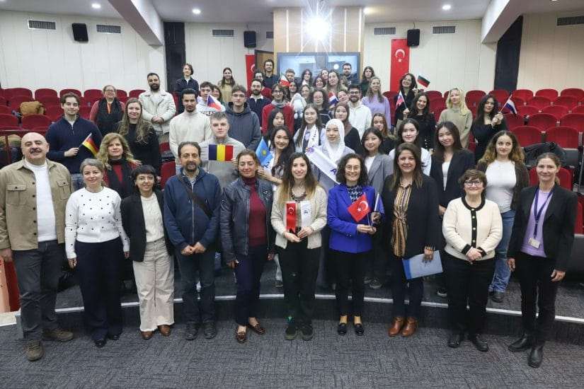 Erasmus öğrencileri DEÜ’de