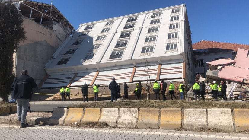 DEÜ, Türkiye’nin deprem direncini artırmak için yenilikçi çözümler geliştiriyor