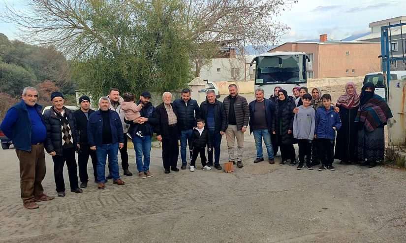 Kemalpaşa’da Soğukpınarlılar doğalgaz istiyor