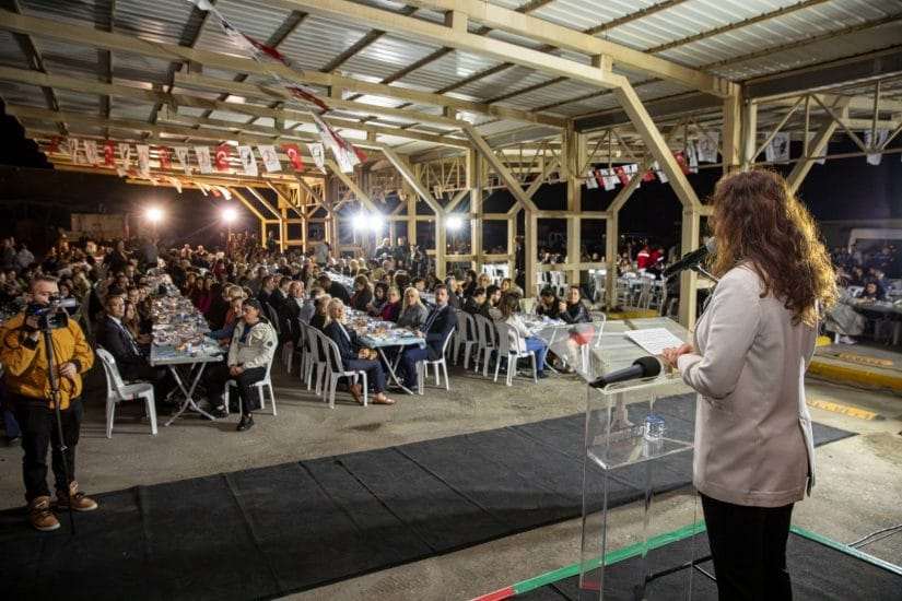 Ünsal, belediye çalışanları ile iftar sofrasında buluştu