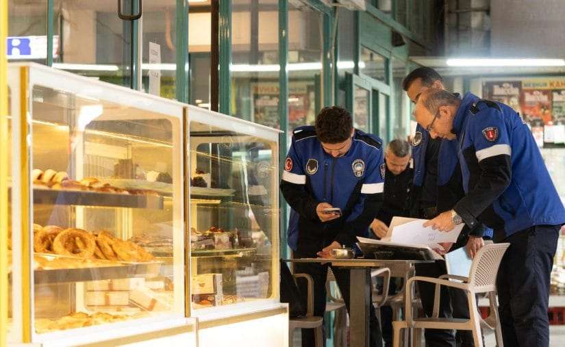 Büyükşehir Zabıta bayramda mesaide