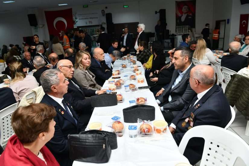 Başkan Yıldız, Şehit ve Gazi Yakınlarıyla İftarda Buluştu