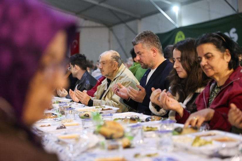 Bucalılar iftar sofrasında buluştu