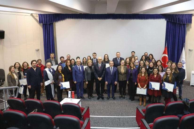 DEÜ’de ‘Öğretim Yetkinliklerini Geliştirme Programı’ tamamlandı