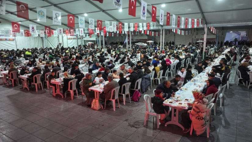Manisa’da ilk iftar