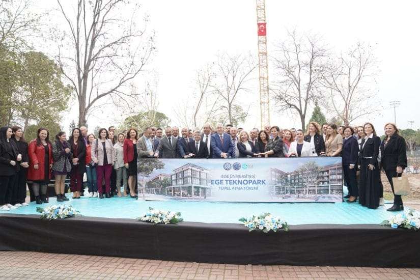 Ege Teknopark’ın yeni binalarının temeli atıldı