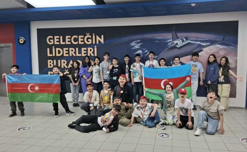 Azerbaycanlı öğrenciler Uzay Kampı’nda
