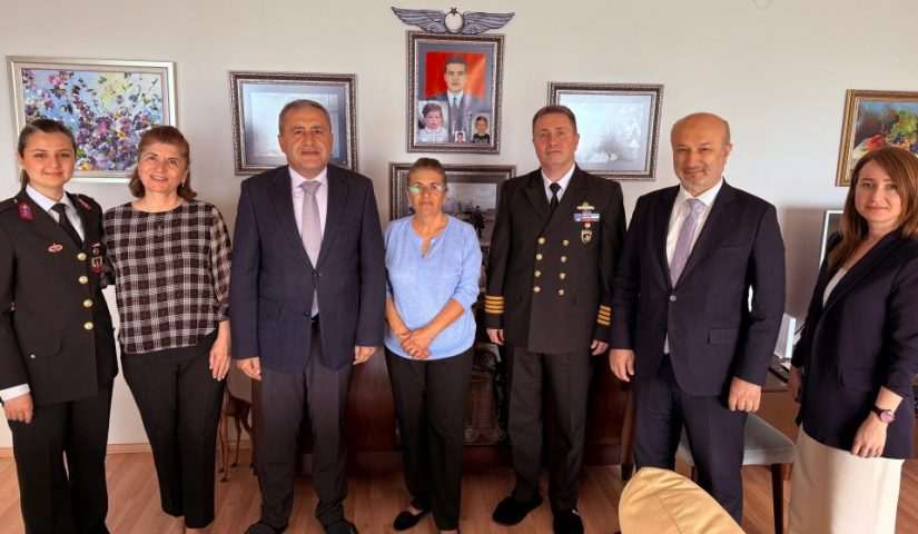 “Şehit ailelerimiz bizim baş tacımız”