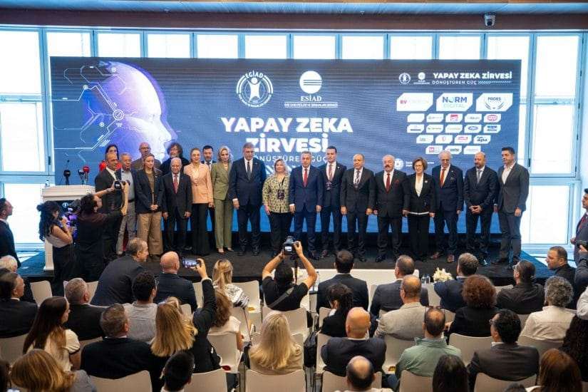 İzmir’de Yapay Zeka Zirvesi
