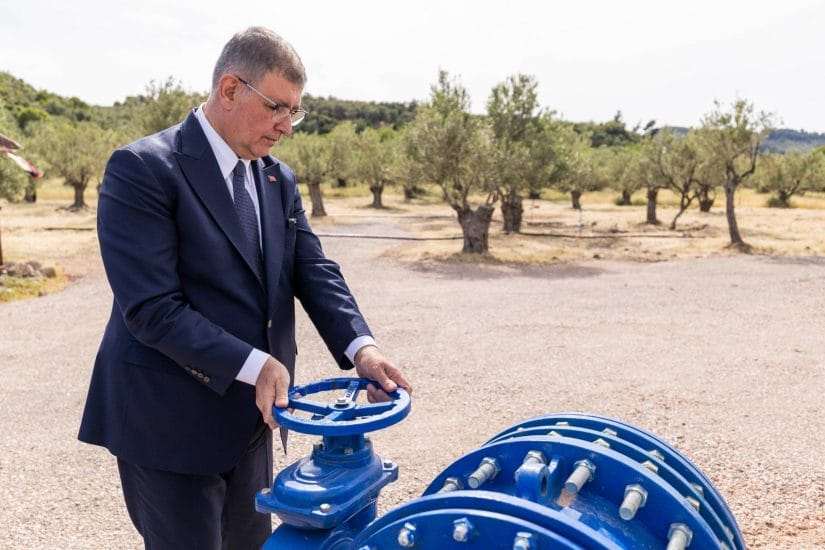 Dikili’de Yahşibey su iletim hattı açıldı