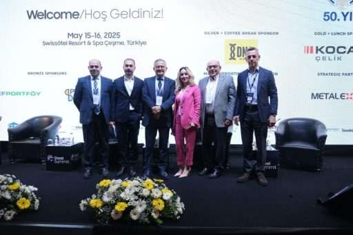 Dünya demir çelik sektörü İzmir’de bir araya geldi
