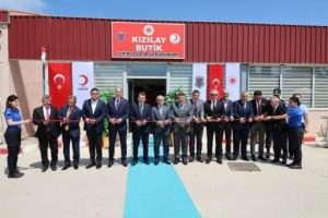 İzmir Ceza İnfaz Kurumları Kampüsü’nde “Kızılay Butik” Hizmete Açıldı