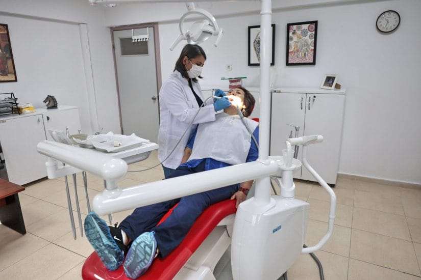 Konak’ta ücretsiz diş sağlığı hizmeti dönemi