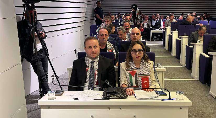 Buca’da, Cumhur İttifakı’nın ‘Gazze’ ismi önergesi CHP tarafından reddedildi!