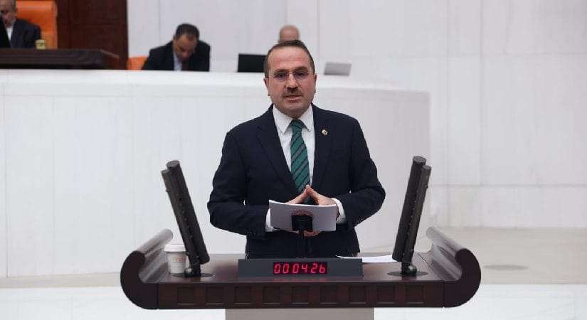 AK Partili Kırkpınar’dan İHA muhabirlerine destek mesajı