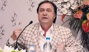 Büyükşehir’de şok ayrılık